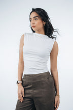 HIGH NECK SLEEVELESS