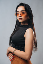 HIGH NECK SLEEVELESS