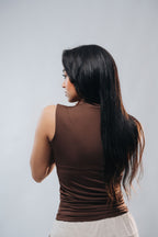 HIGH NECK SLEEVELESS