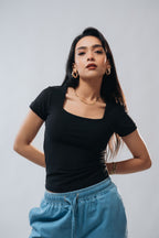 SQUARE NECK SHORT SLEEVE