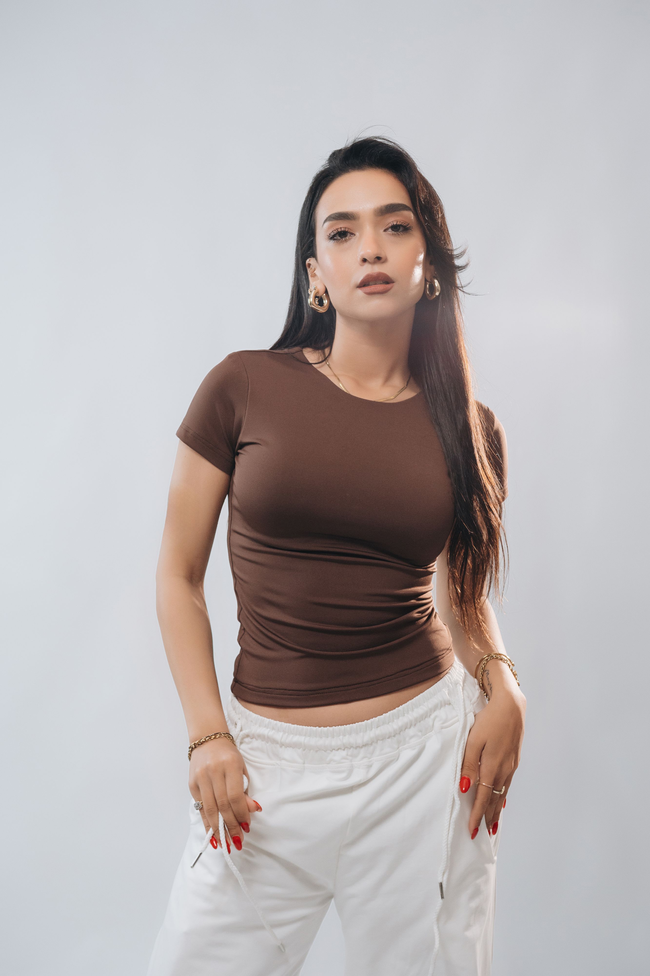 ROUND NECK SHORT SLEEVE