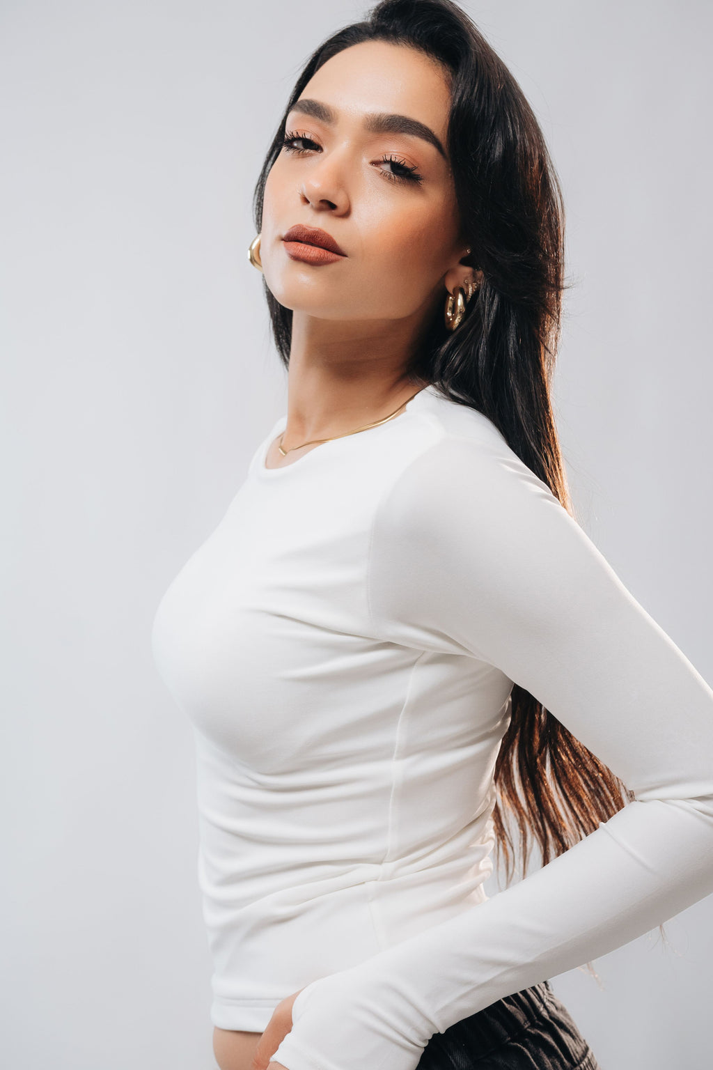 ROUND NECK LONG SLEEVE