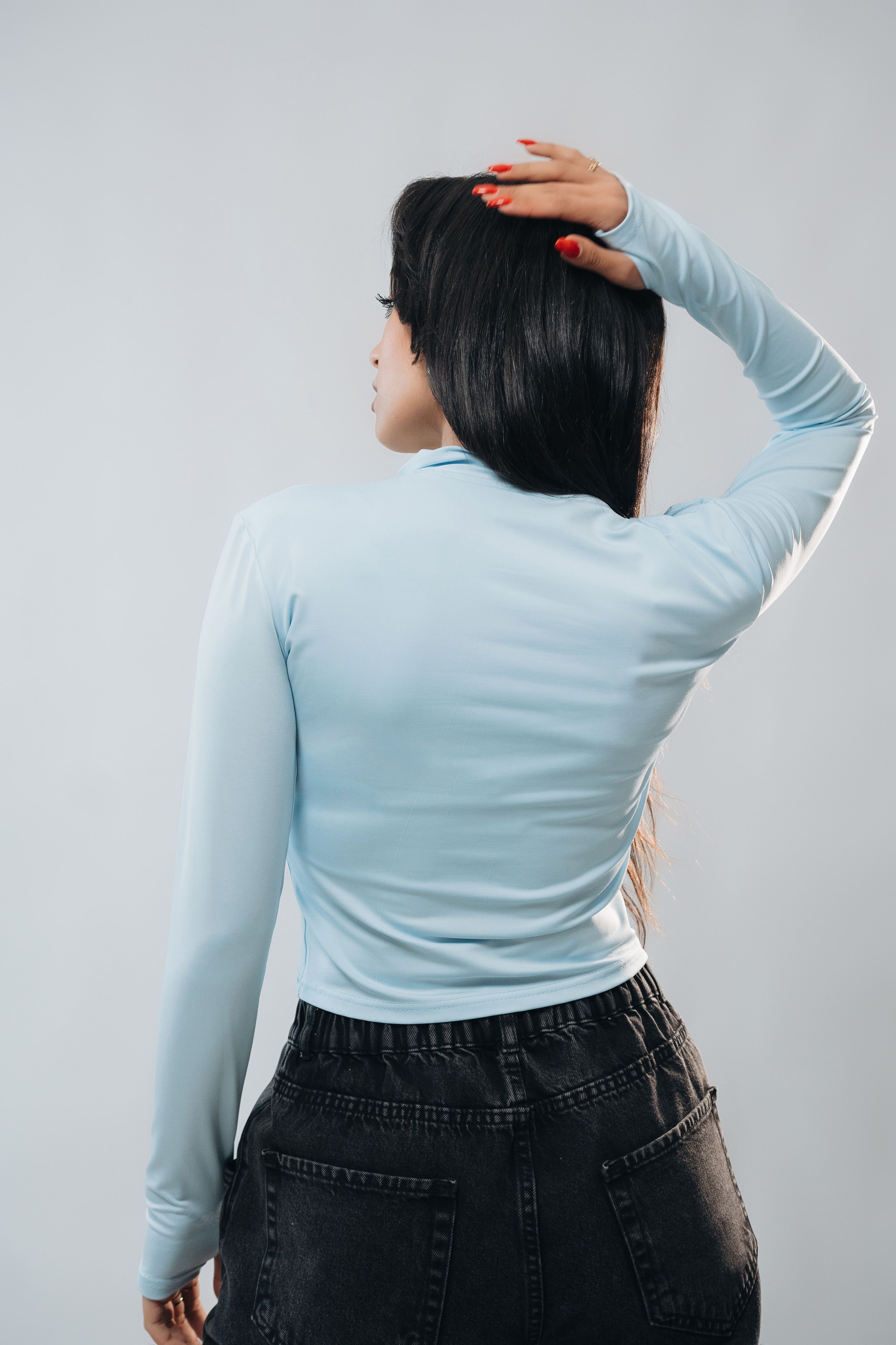 HIGH NECK ZIPPER LONG SLEEVE