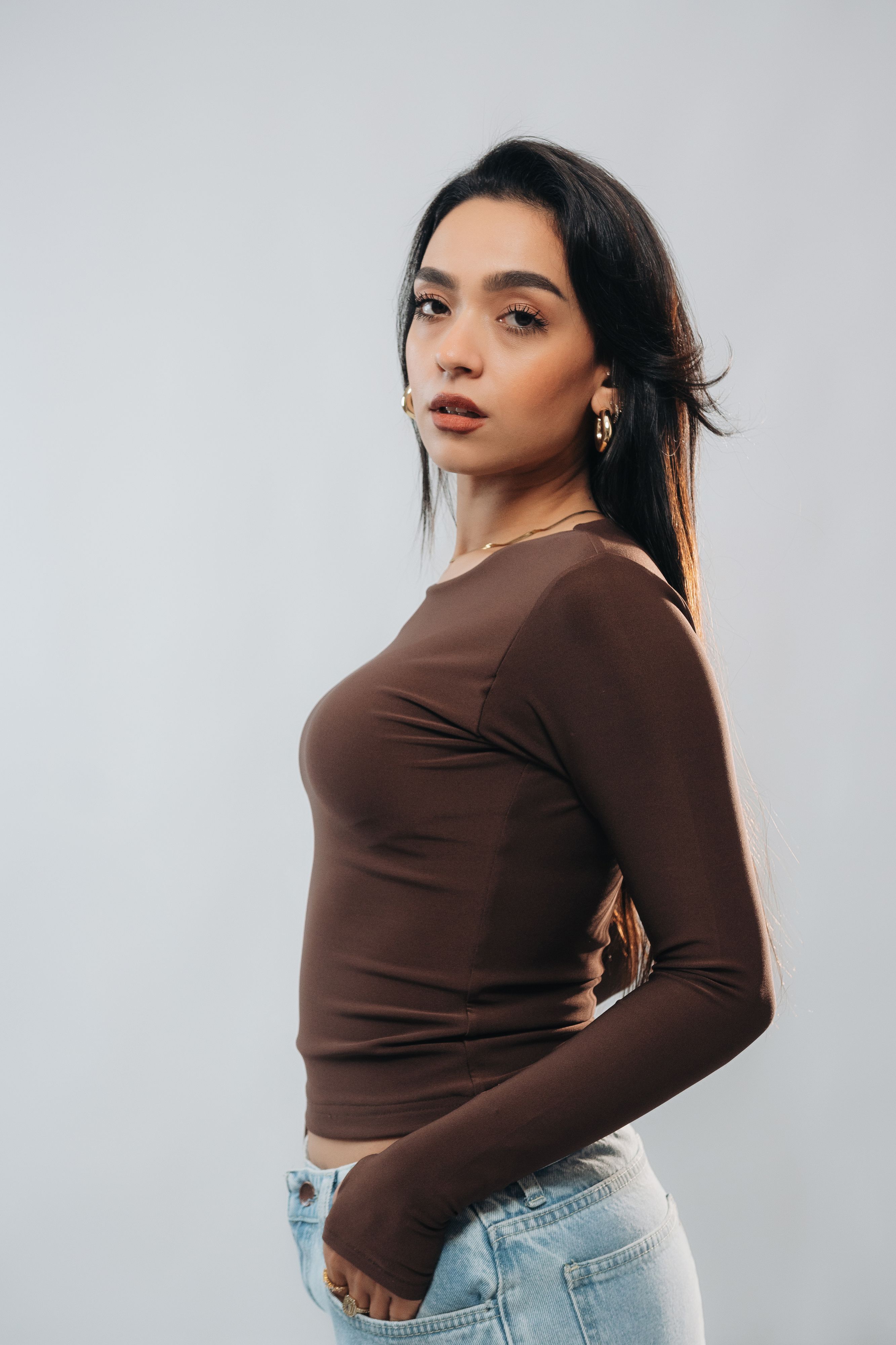 ROUND NECK LONG SLEEVE