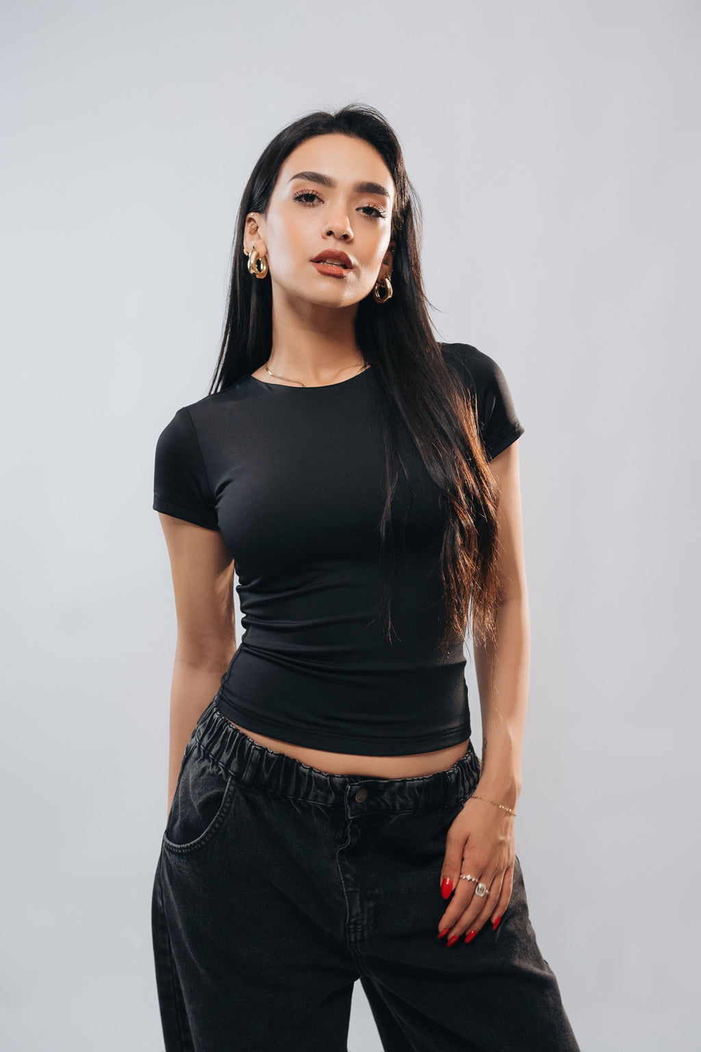 ROUND NECK SHORT SLEEVE