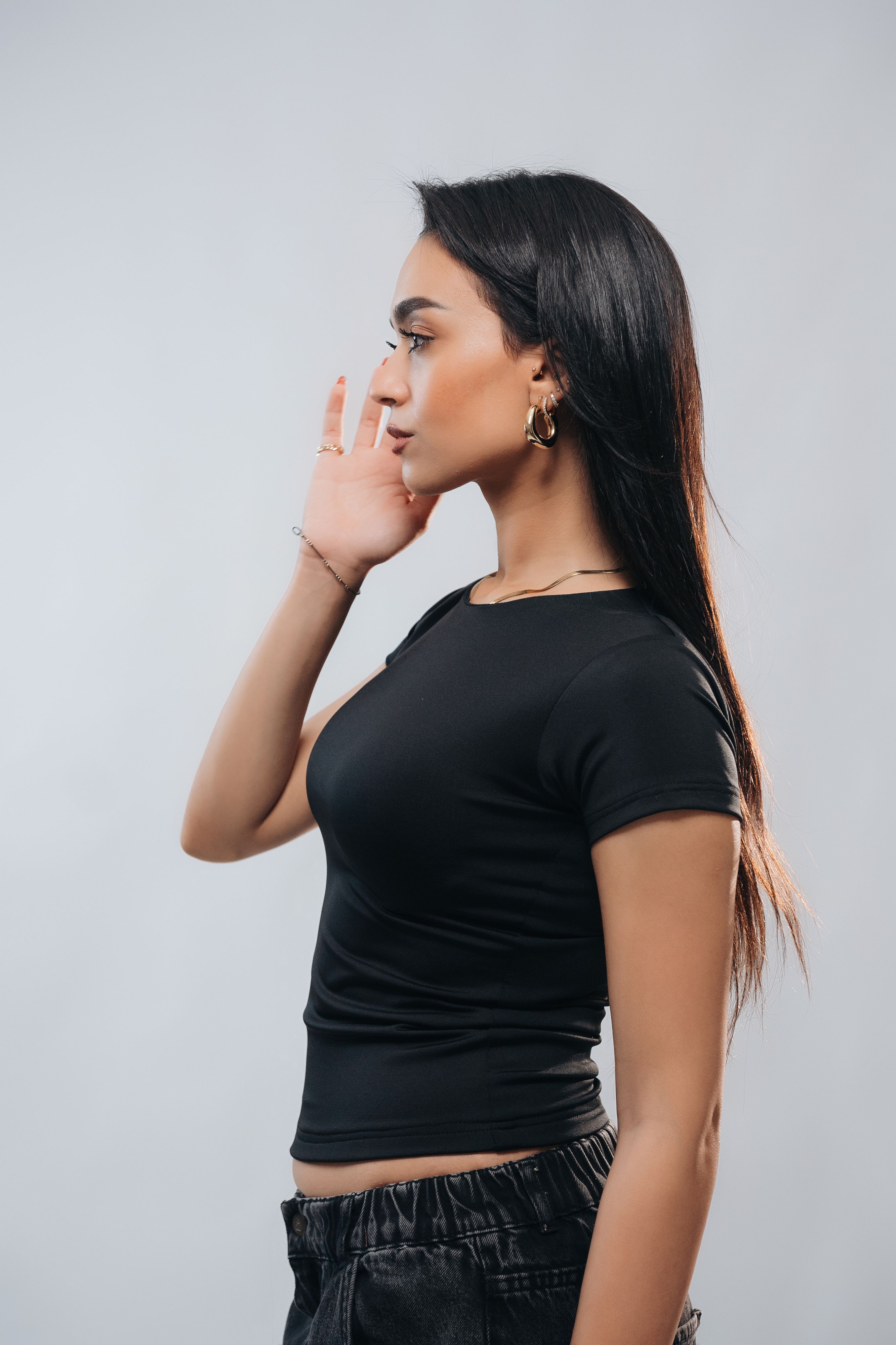 ROUND NECK SHORT SLEEVE