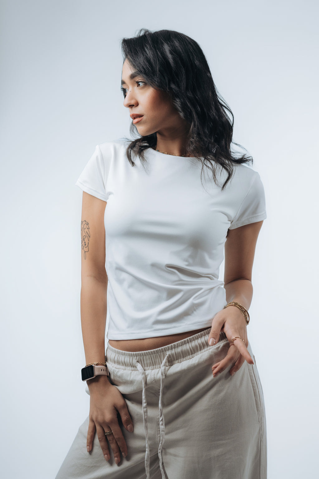 ROUND NECK SHORT SLEEVE