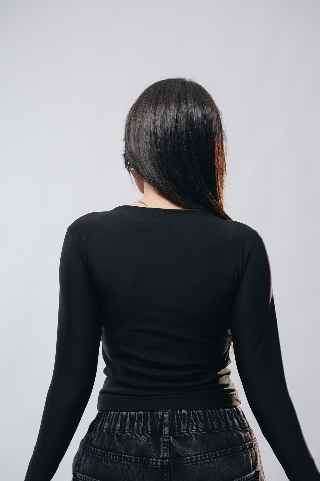 ROUND NECK LONG SLEEVE