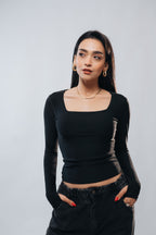 SQUARE NECK LONG SLEEVE